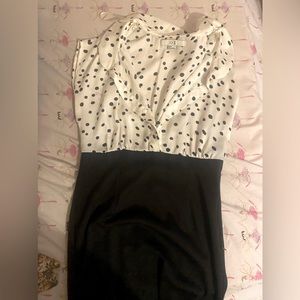 Casual dress with pokadots